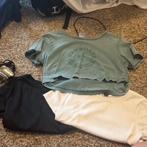 Green Graphic Crop Top